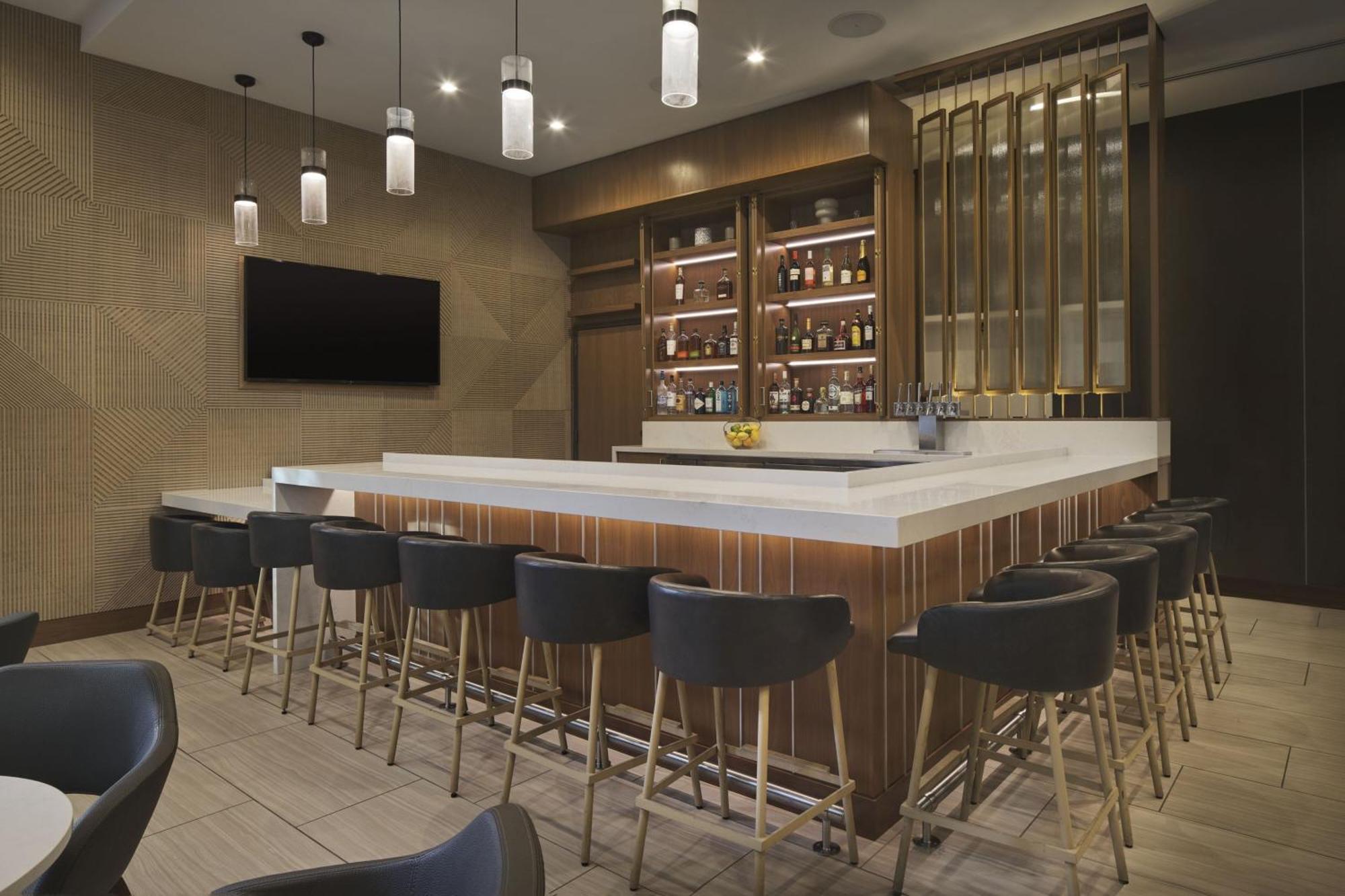 Ac Hotel By Marriott Oakland Downtown Екстериор снимка