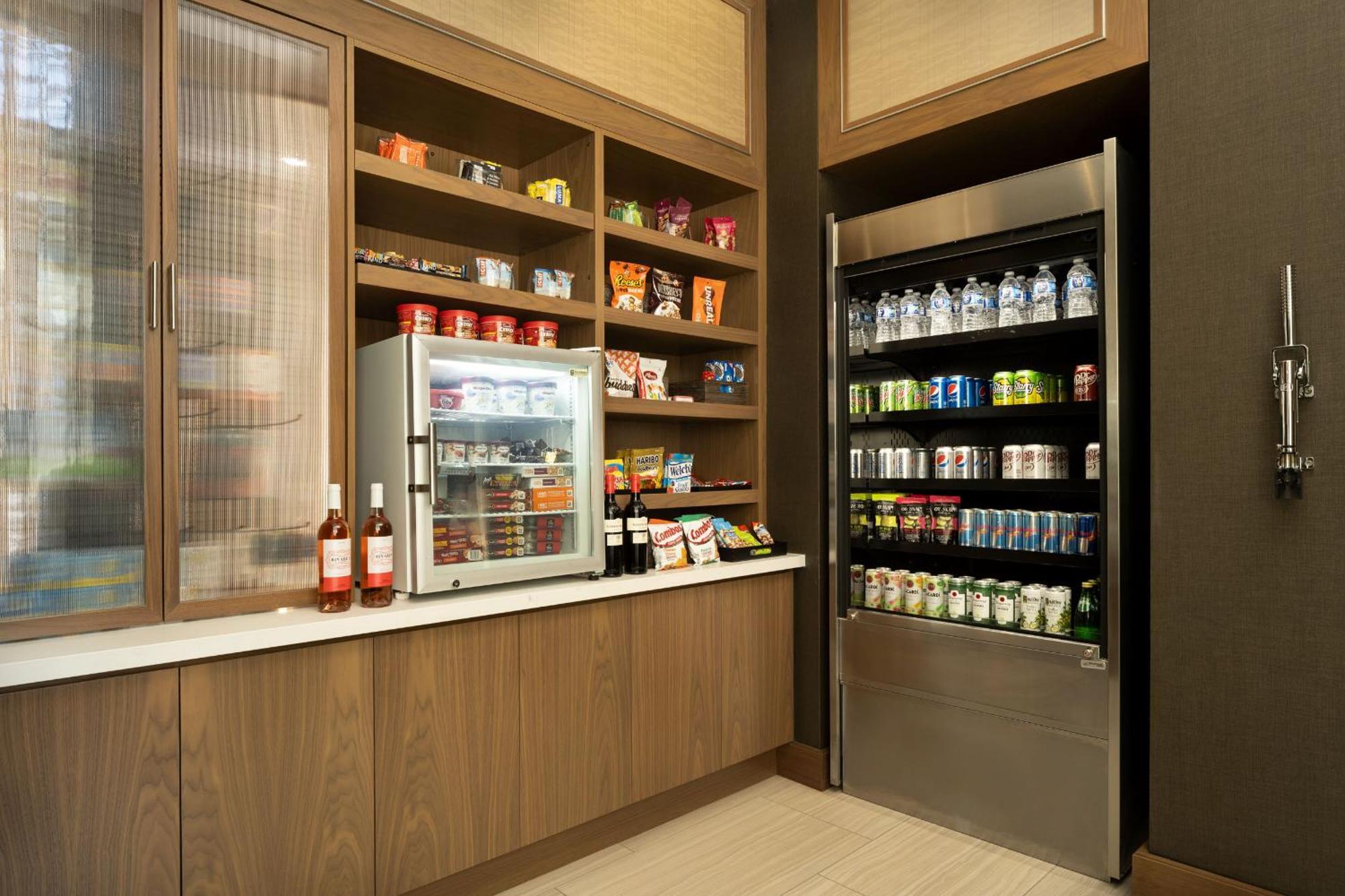 Ac Hotel By Marriott Oakland Downtown Екстериор снимка
