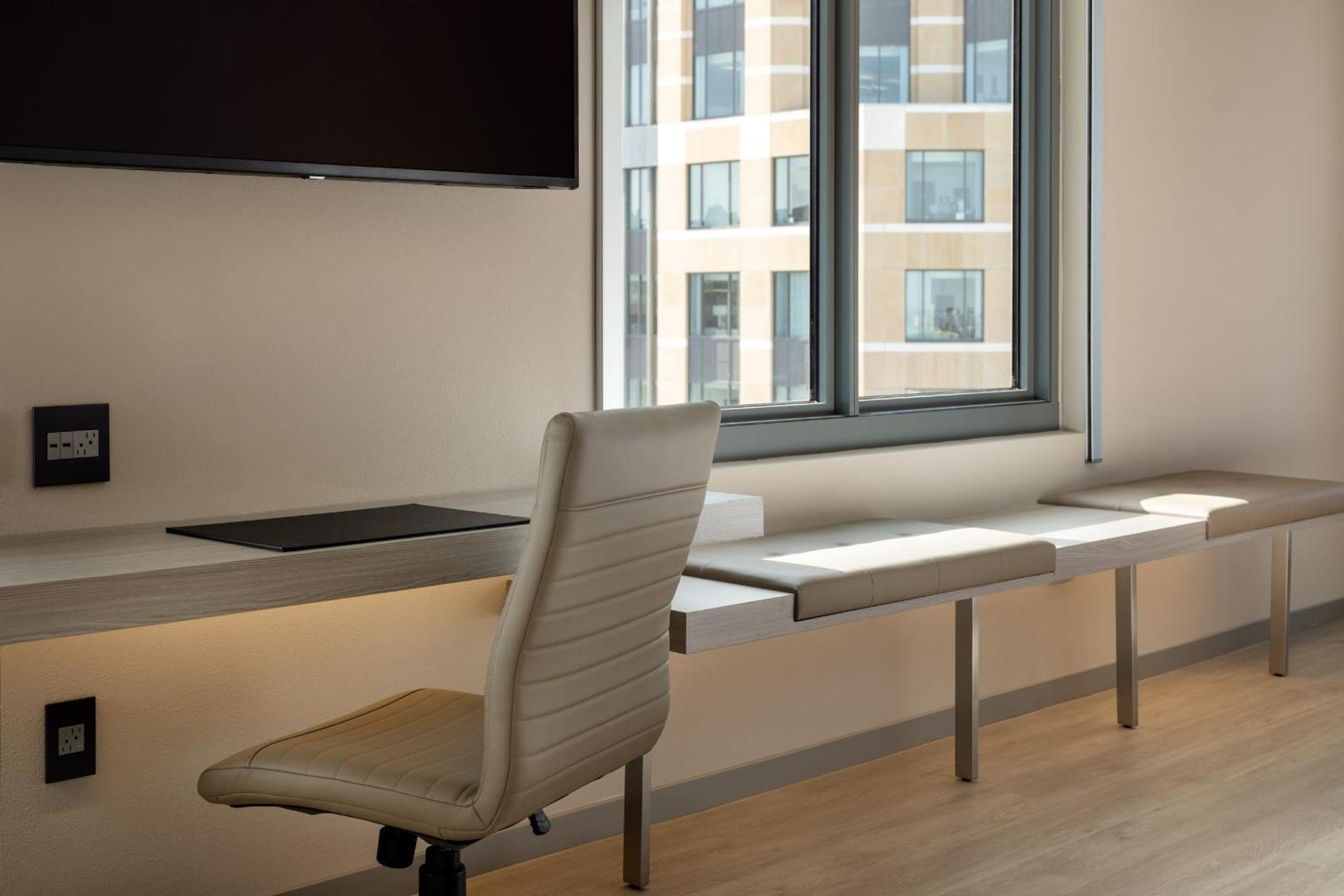 Ac Hotel By Marriott Oakland Downtown Екстериор снимка