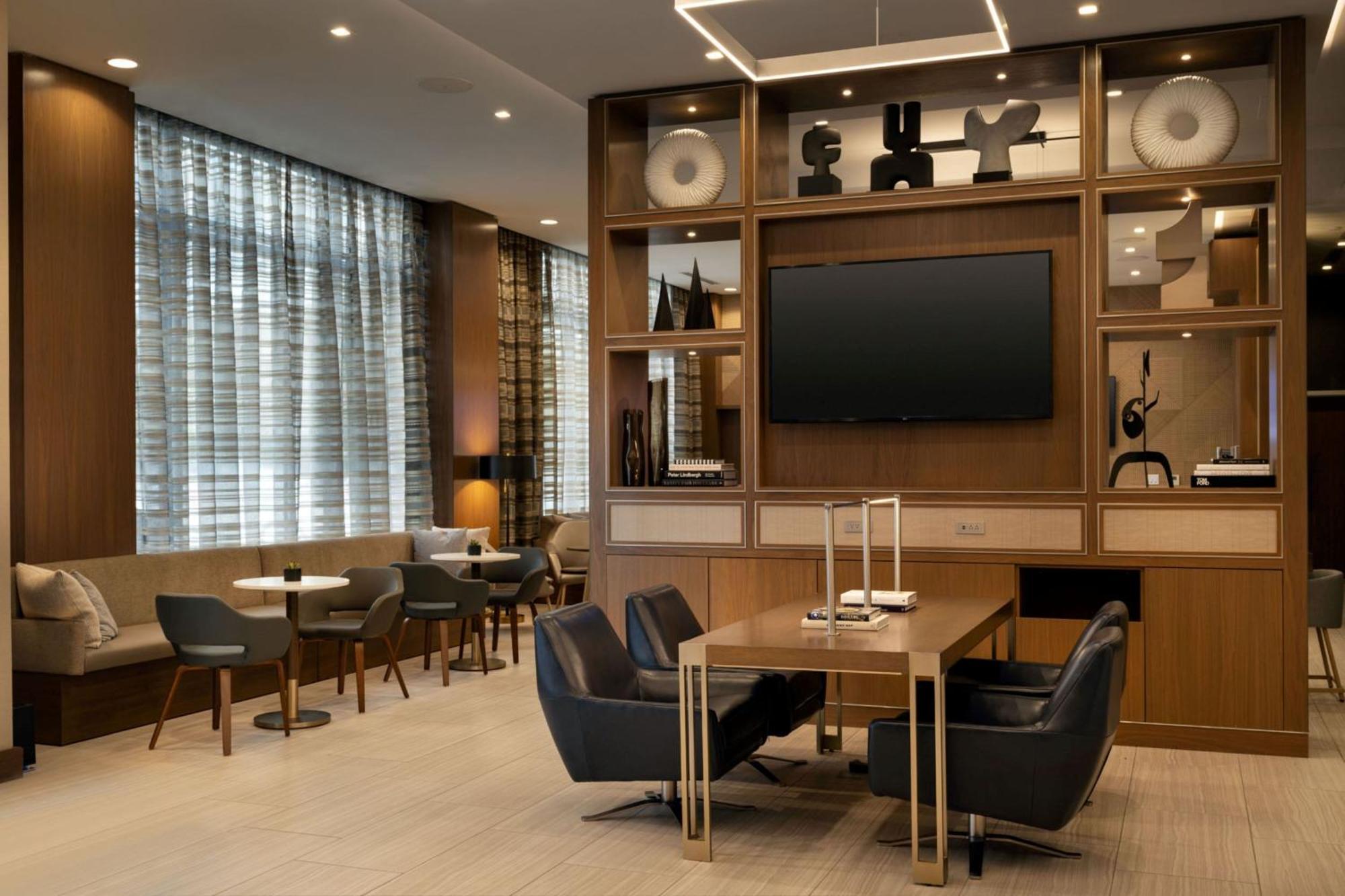 Ac Hotel By Marriott Oakland Downtown Екстериор снимка