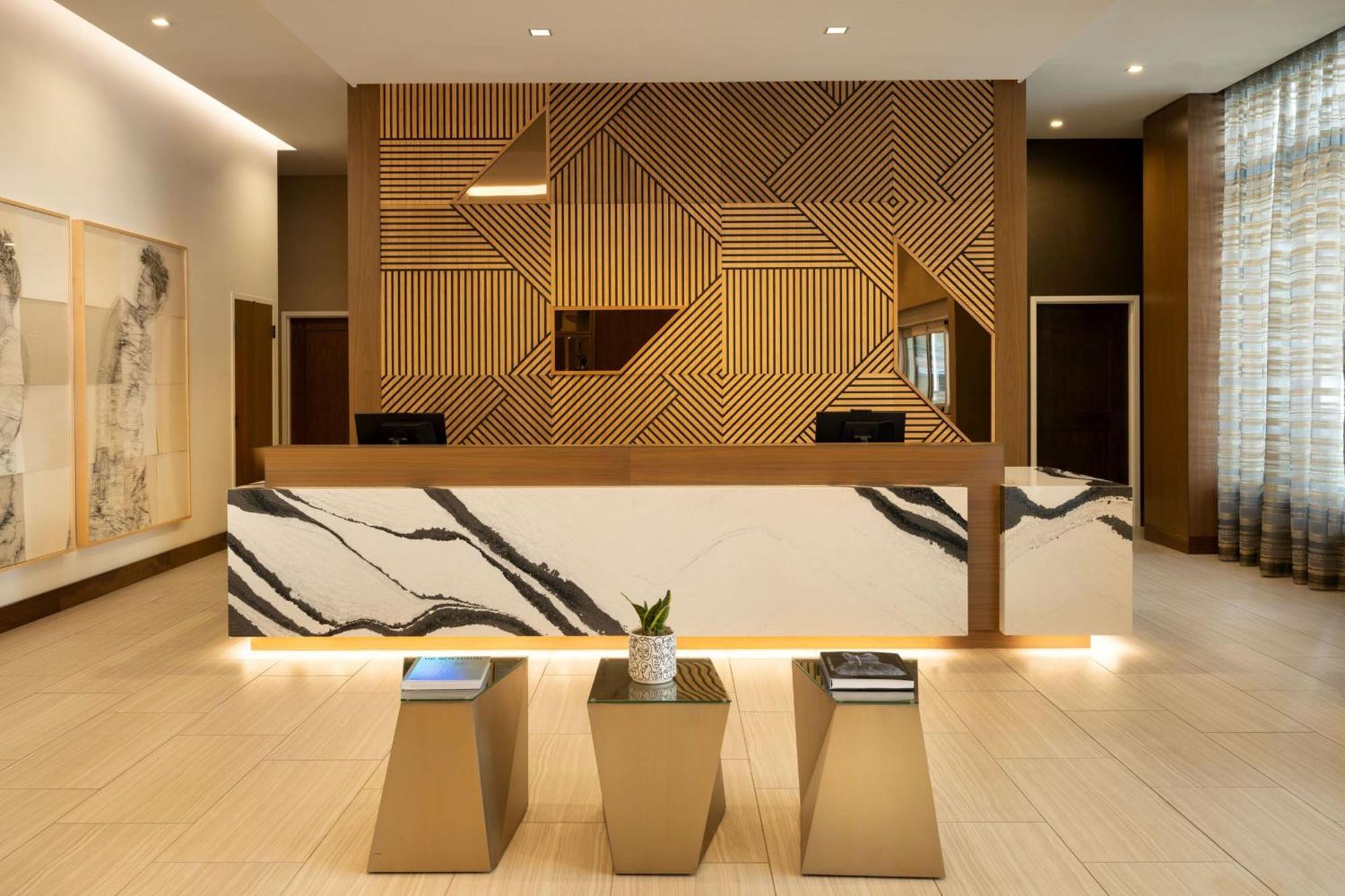 Ac Hotel By Marriott Oakland Downtown Екстериор снимка